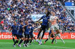 开云体育中国-那不勒斯客场击败都灵，豪取三分的简单介绍