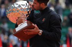 开云体育app-巴塞尔在瑞士超级联赛中连胜