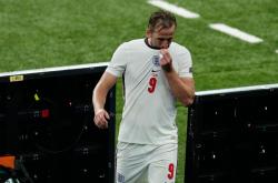 开云官方app入口-包含德国爆冷英格兰，乔瓦尼·雷纳一己之力扛起全队的词条