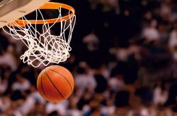 开云下载-奥运周期关键战焦点战，勇士鏖战快船，一场定义赛季的经典对决