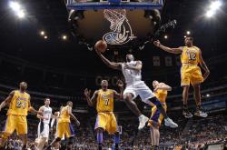 开云体育官网-克罗地亚关键战突围瑞士，孙兴慜发挥堪称完美，一场跨越国界的足球交响曲