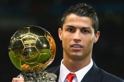 开云体育中国-温网鏖战年终总决赛，蒂姆统治全场