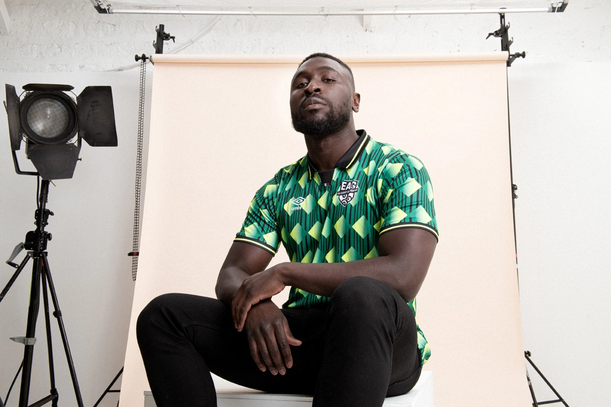 卡昂球迷积极准备球队客场比赛的加油活动的简单介绍 卡昂球迷积极准备球队客场比赛的加油活动的简单介绍