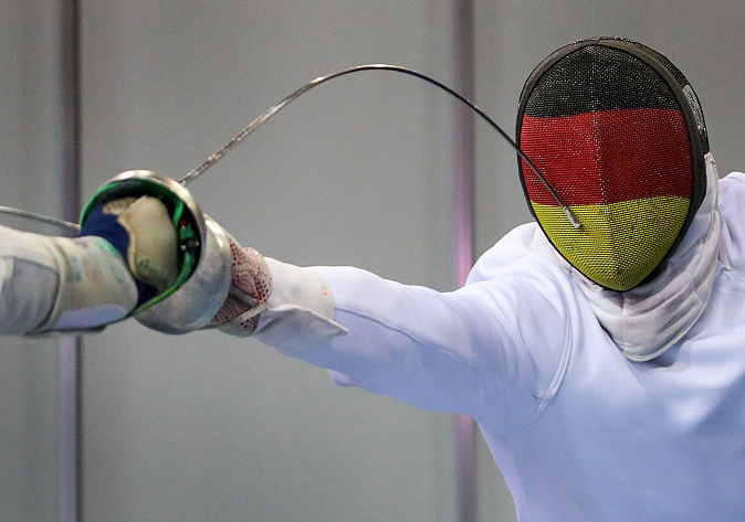 阿根廷击剑选手胜出，创造历史