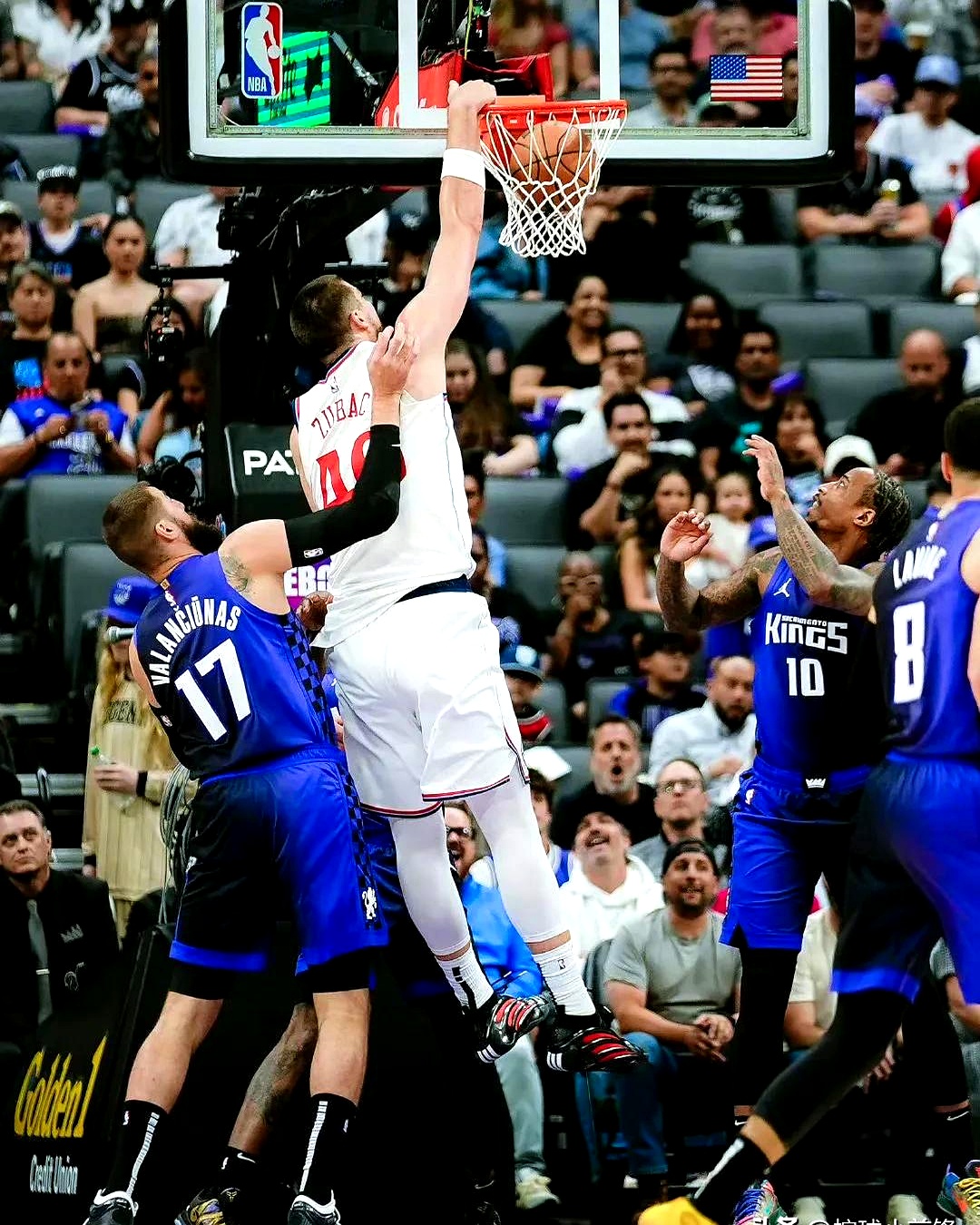 关于德国男篮鏖战快船,麦科勒姆统治全场的信息 关于德国男篮鏖战快船,麦科勒姆统治全场的信息