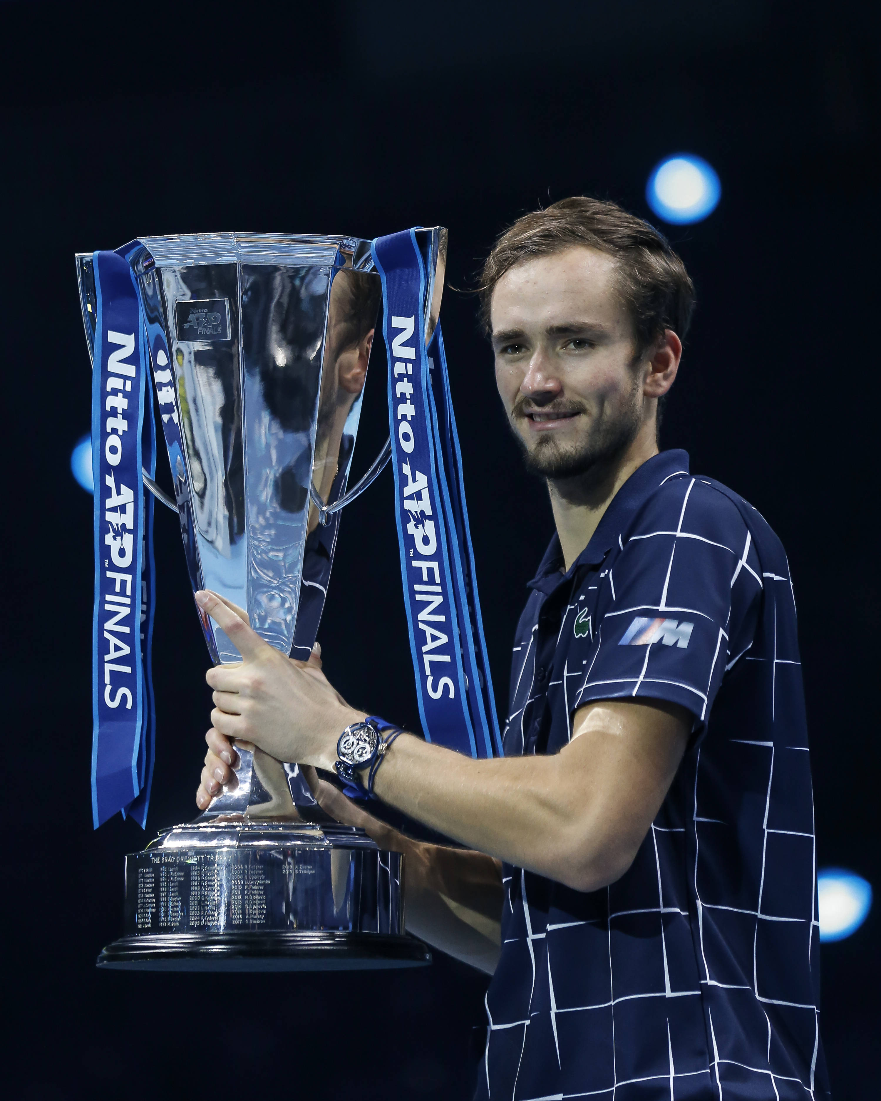 世界网球队逆转美国网球队，梅德韦杰夫送出助攻的简单介绍