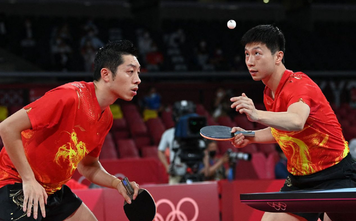 英格兰队横扫韩国队，马龙刷新纪录