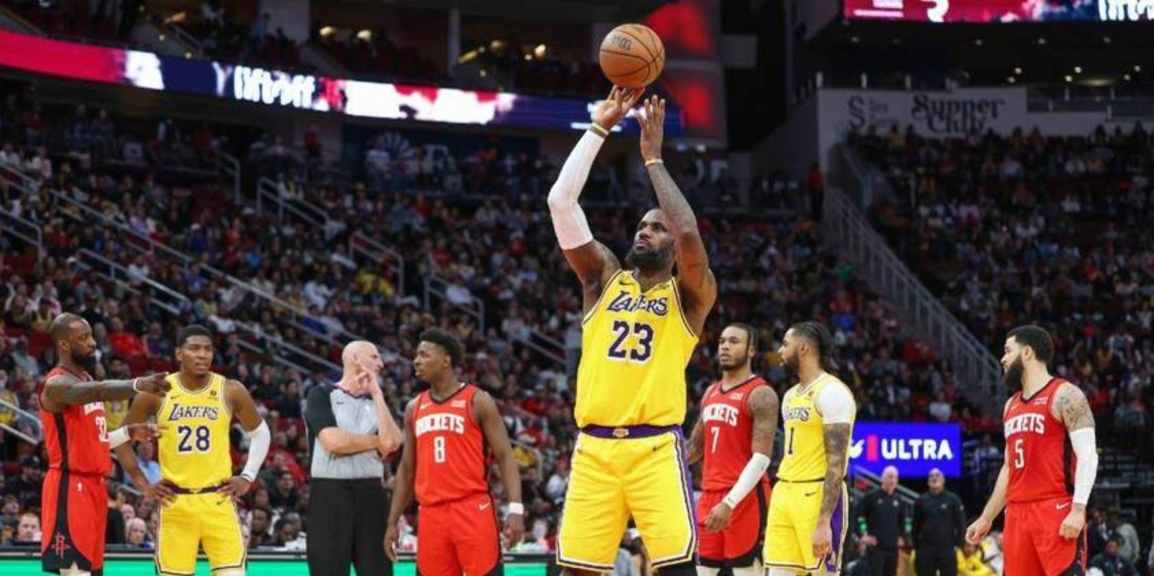 火箭队外线罚球稳定，成为取胜关键