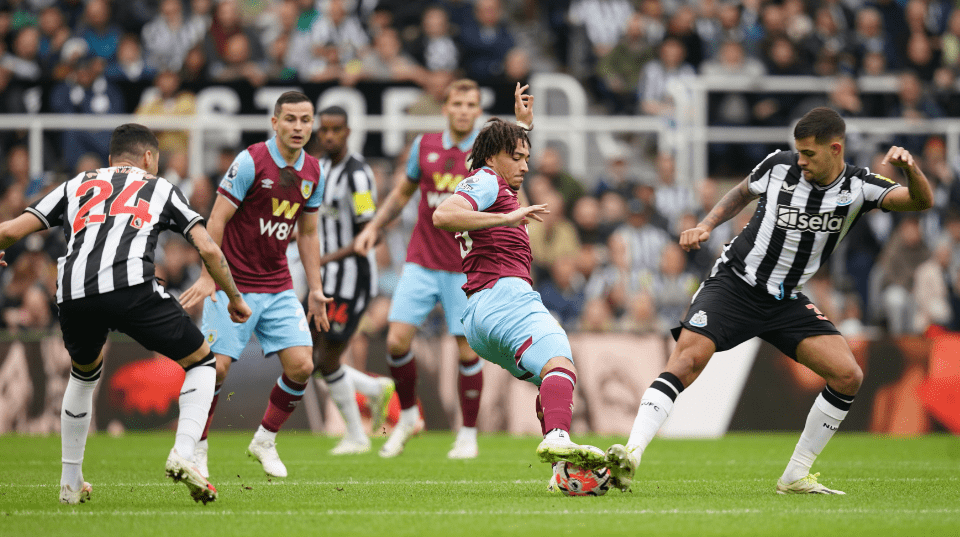 伯恩利击败伯恩茅斯，全面占优的简单介绍