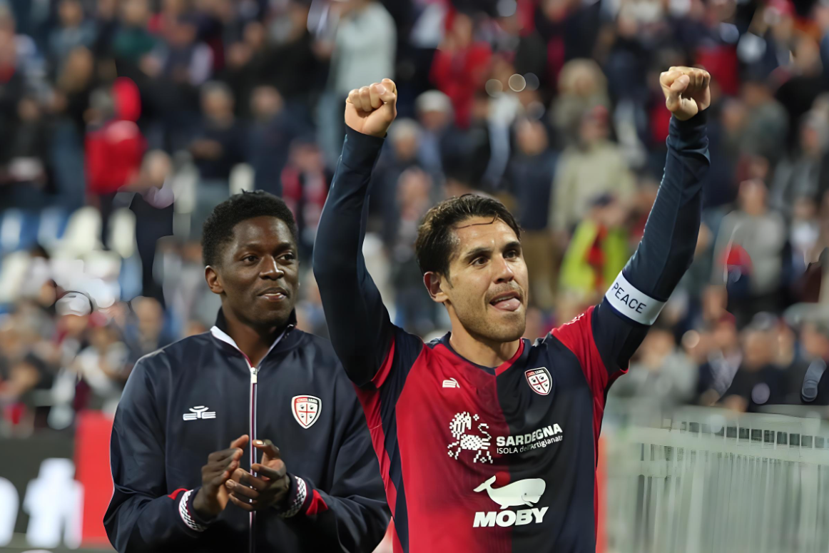 包含博洛尼亚对阵那不勒斯，激烈角逐即将展开的词条