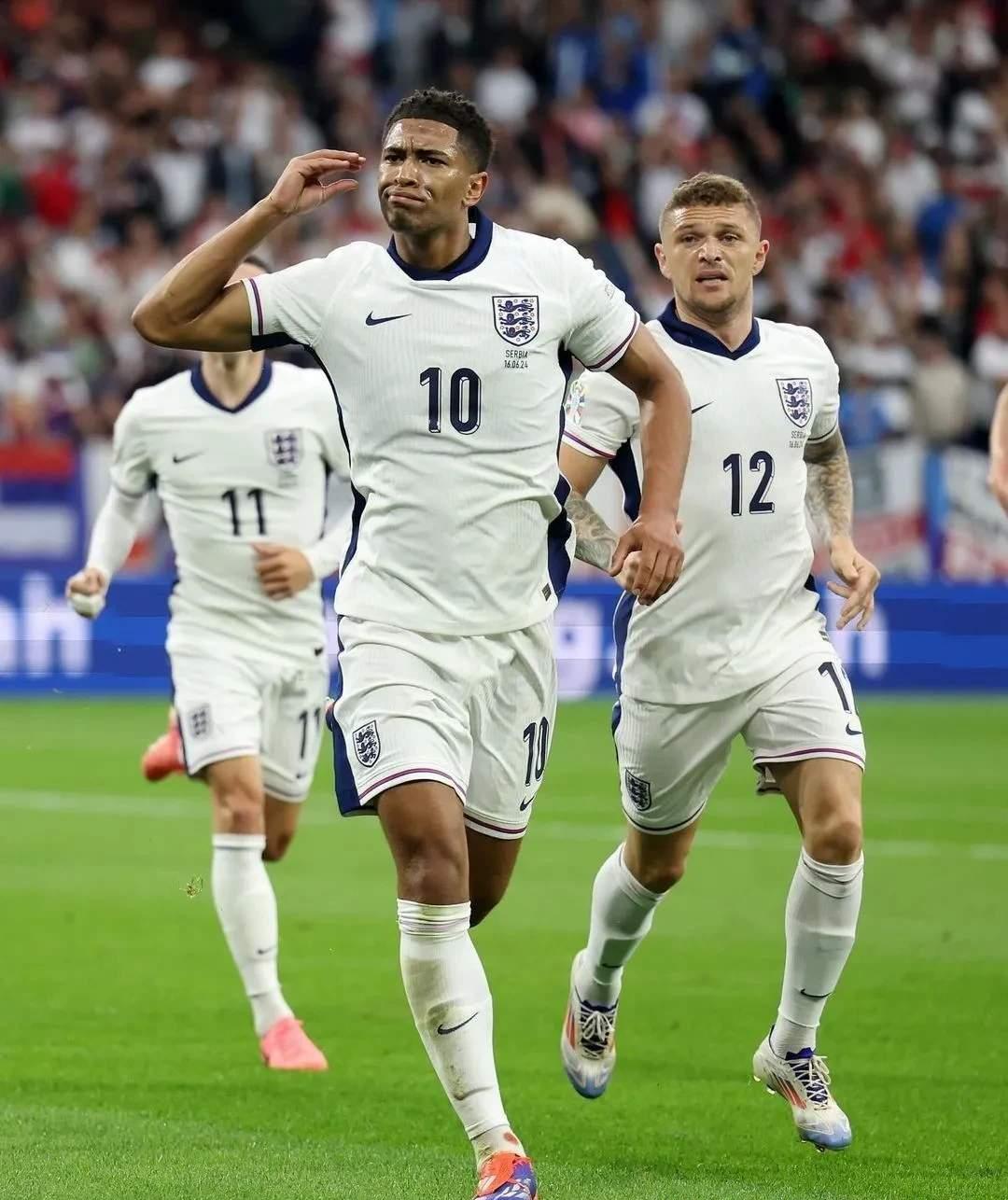 英格兰队险胜瑞典，成功晋级国际足联半决赛