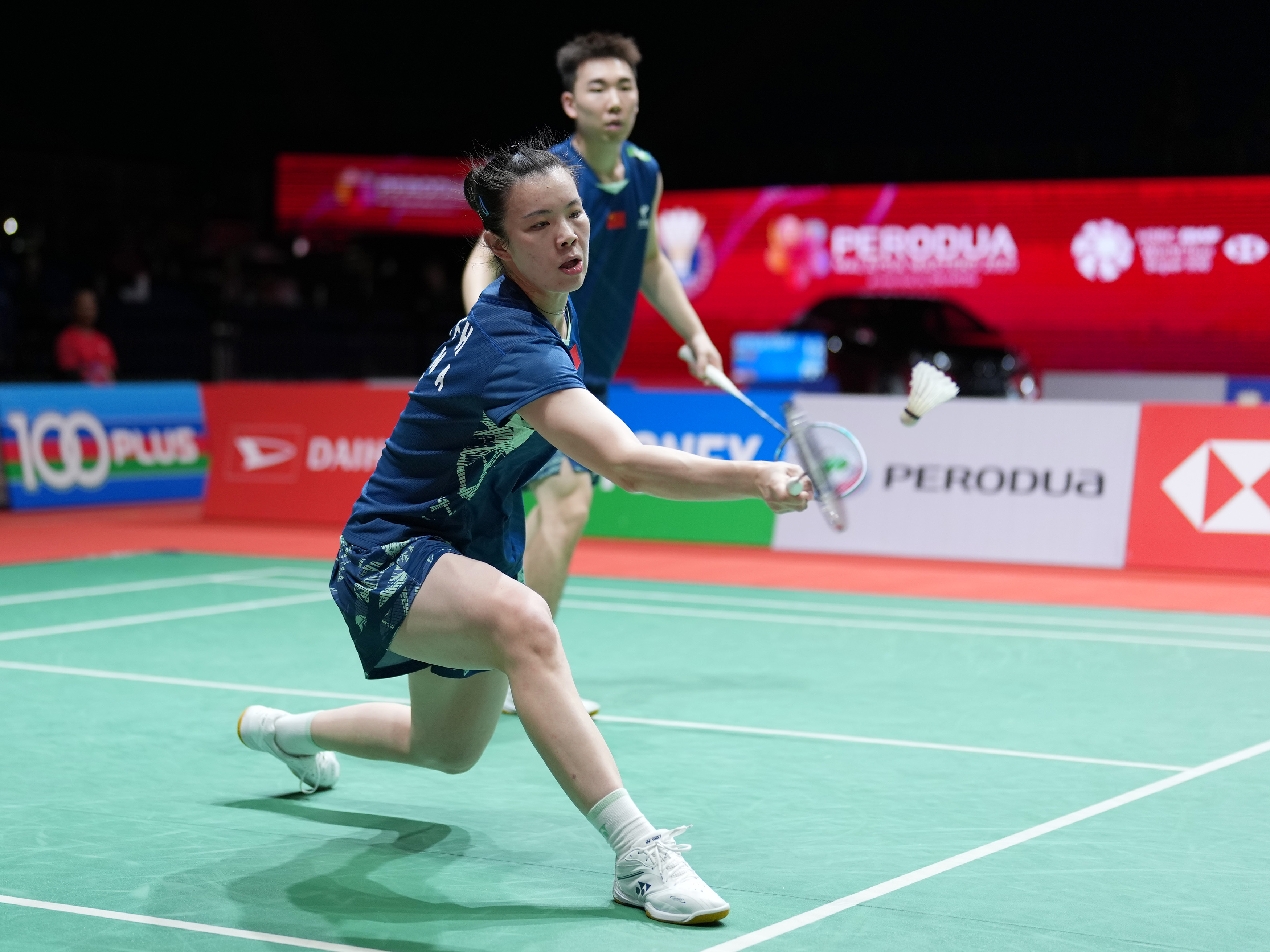 包含马来西亚羽毛球队逆转法国羽毛球队，马琳惊艳世界的词条