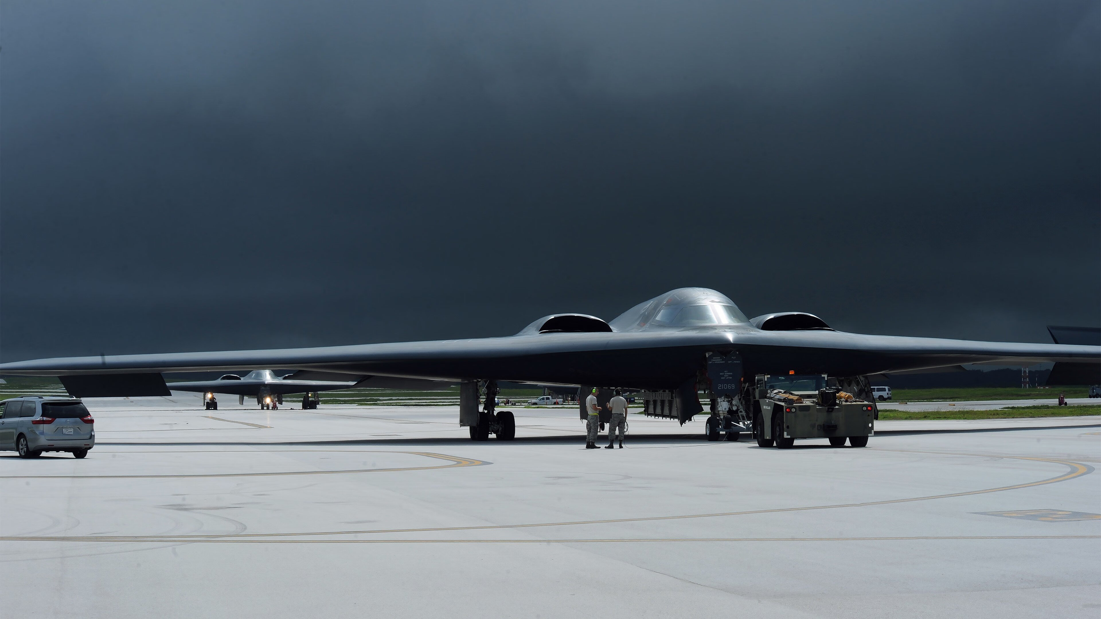 李刚仁的节奏魔法，爱尔兰对阵勒沃库森中的唯一性掌控