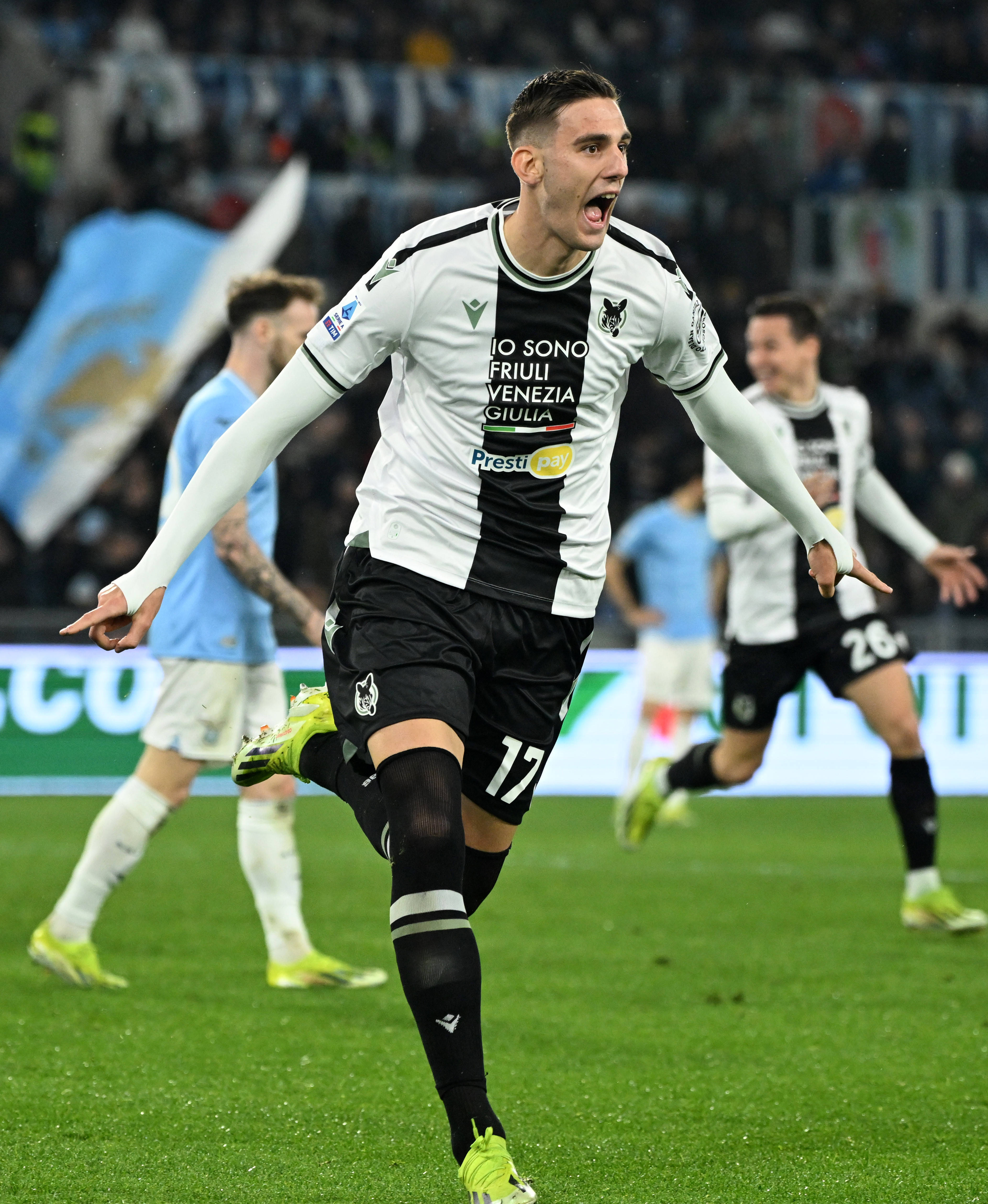 关于卡利亚里客场惨败，战术被对手击溃的信息