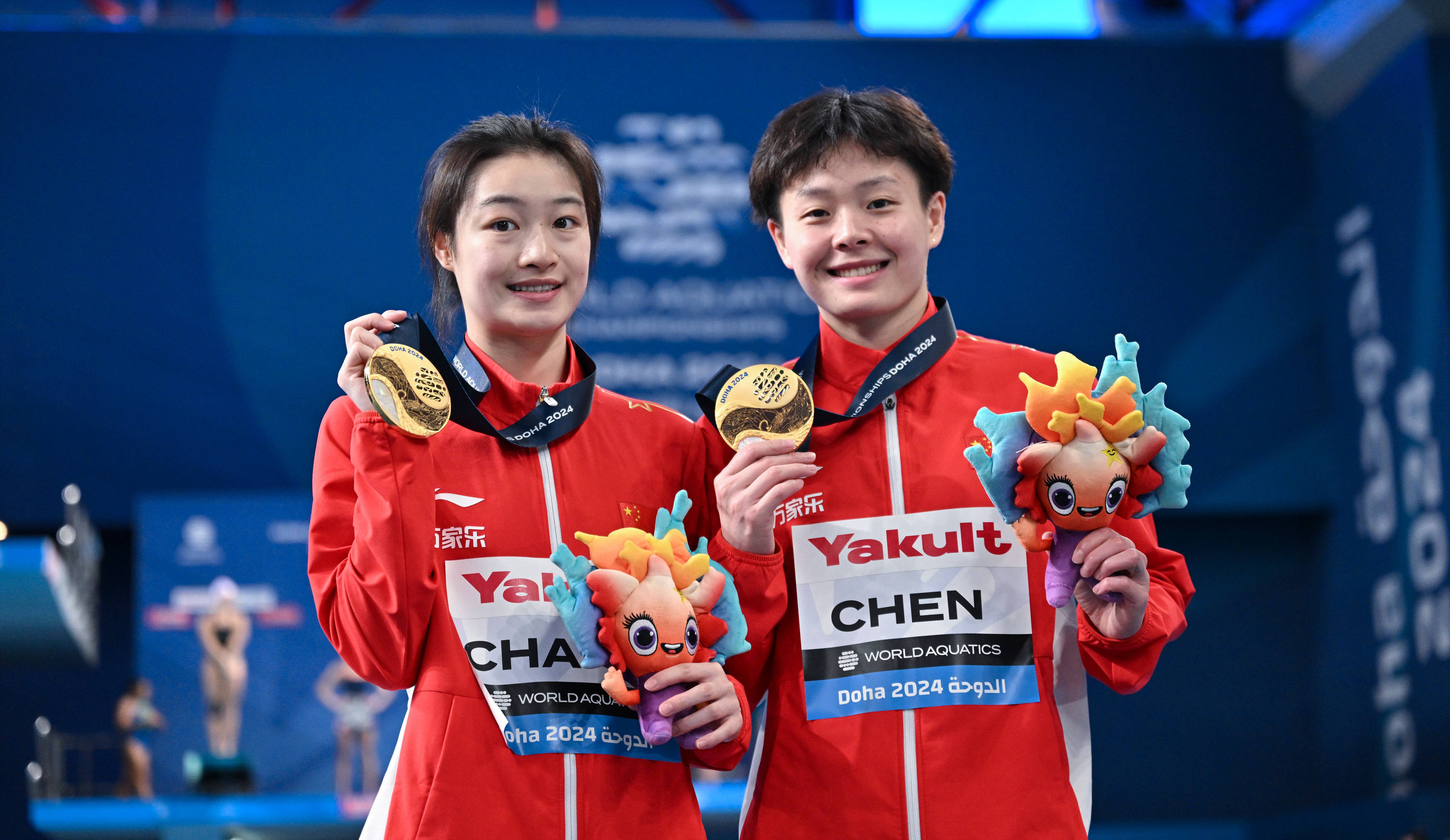 跳水选手在跳板比赛中斩获冠军 跳水选手在跳板比赛中斩获冠军