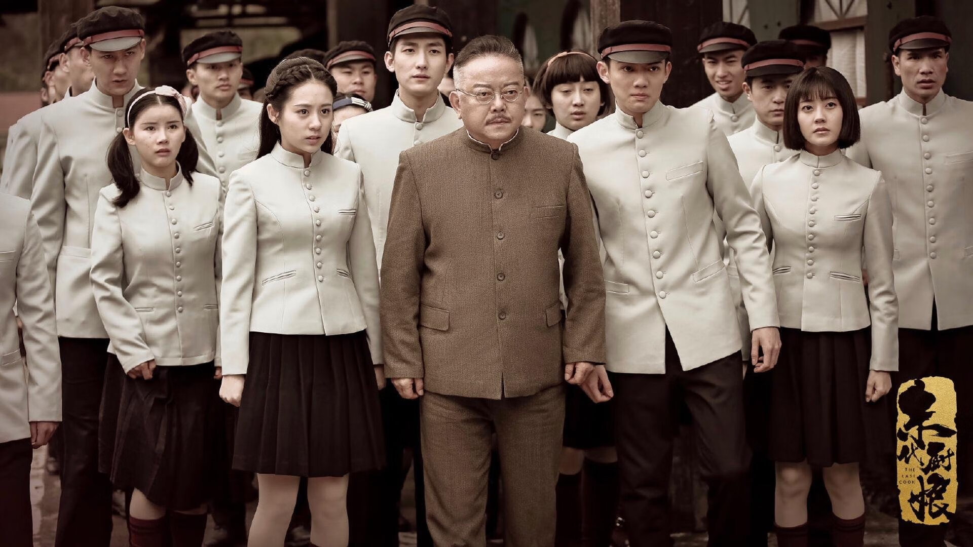 F1新赛季揭幕战之夜，伊布点燃赛场，当极速引擎遇见传奇锋芒