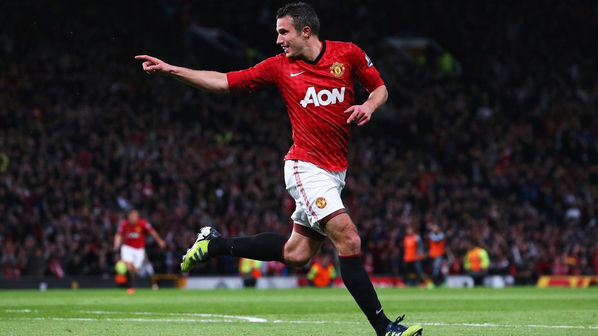 蒂亚戈全程高能输出，里昂生死战逆袭曼城谱写欧冠黑马传奇